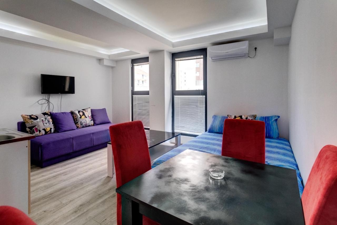 Post Office Center Apartments 부드바 외부 사진